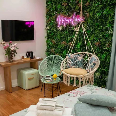 B&B Mareluna