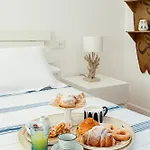 Bed & Breakfast Mareluna 4*