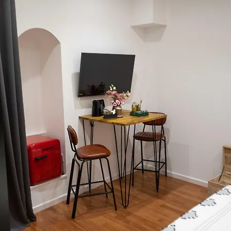 לינה וארוחת בוקר Mareluna