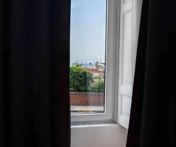 Bed & Breakfast Mareluna Naples
