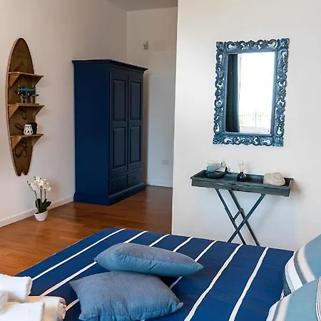 Couette-café Mareluna 4*